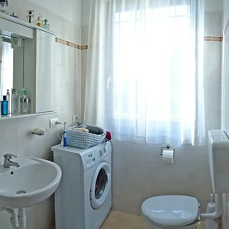 La Quiete17 Fenced Garden By Gardadomusmea *