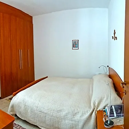 Apartament La Quiete17 Fenced Garden By Gardadomusmea