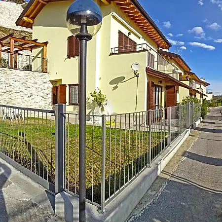 Apartament La Quiete17 Fenced Garden By Gardadomusmea